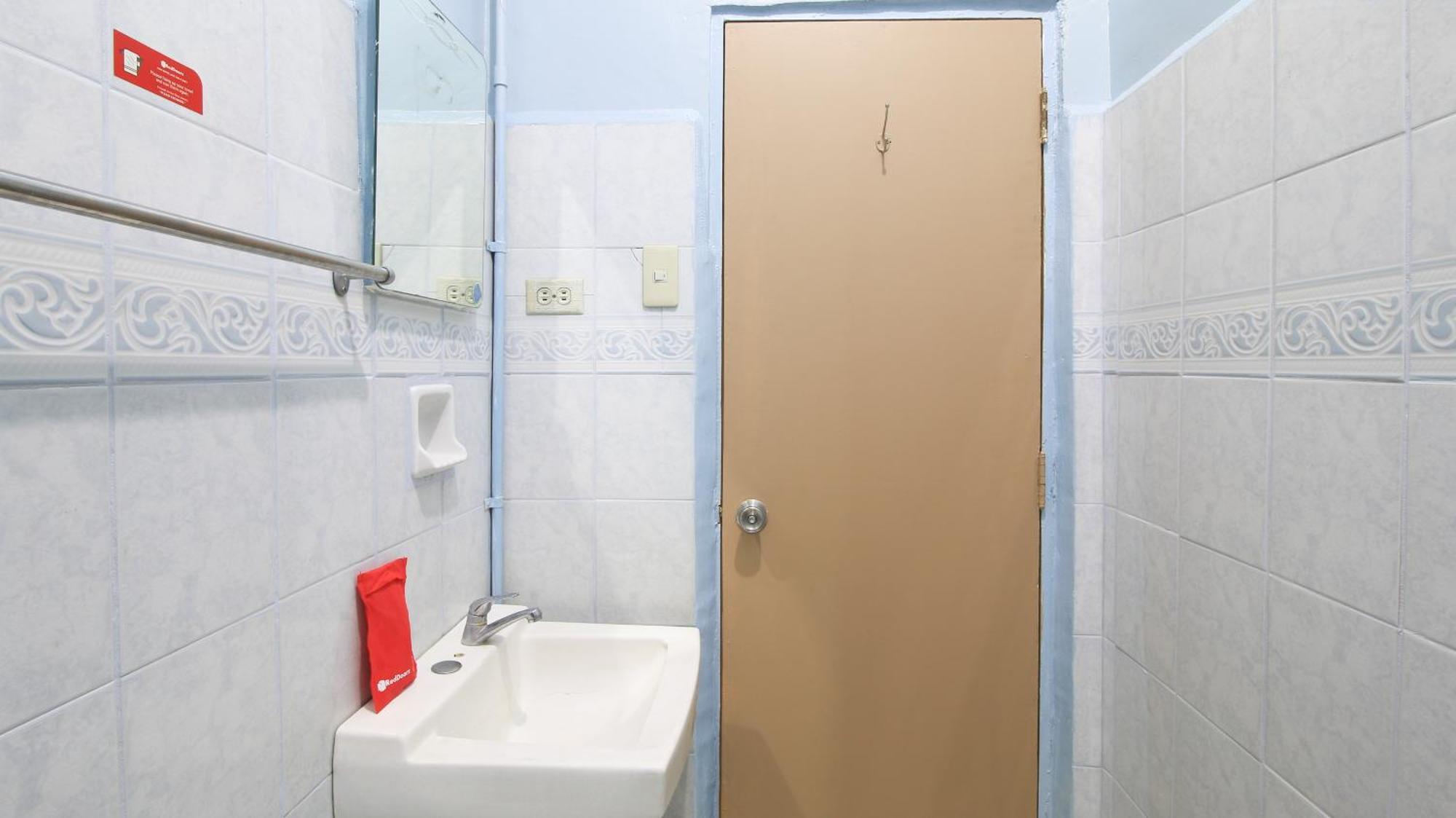Reddoorz Plus @ Chinatown Binondo Manila Dış mekan fotoğraf